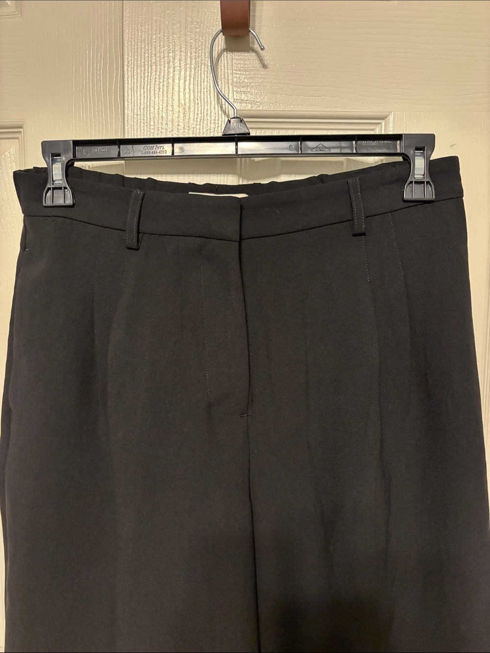 Lucky Brand Pleated Longline Trouser Shorts - Picture 3 of 10